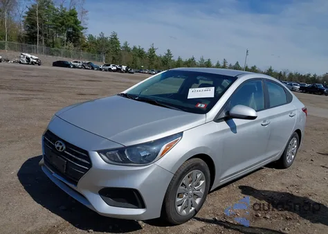 2018 Hyundai Accent Se z USA, uszkodzony, nr VIN 3KPC24A33JE022252